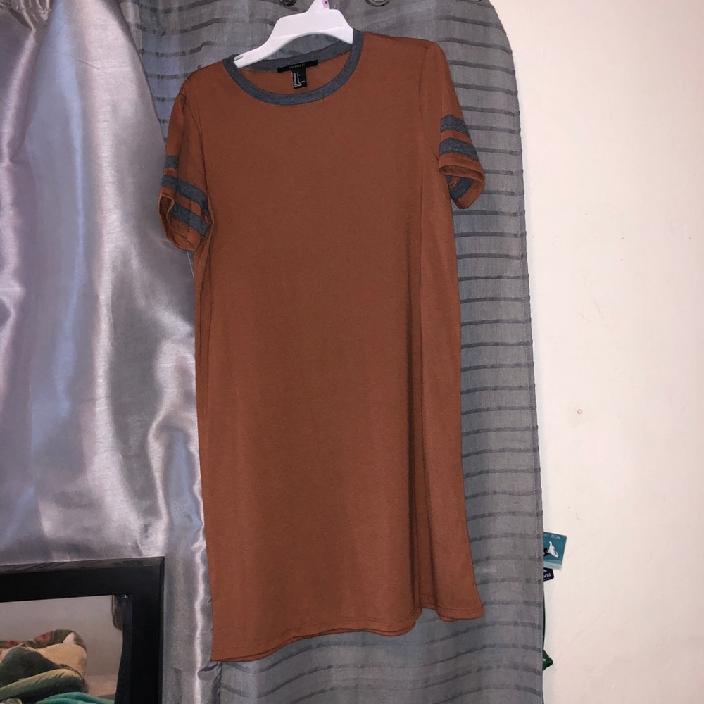 Rusty orange t shirt dress